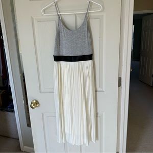 Xhileration white flowy dress